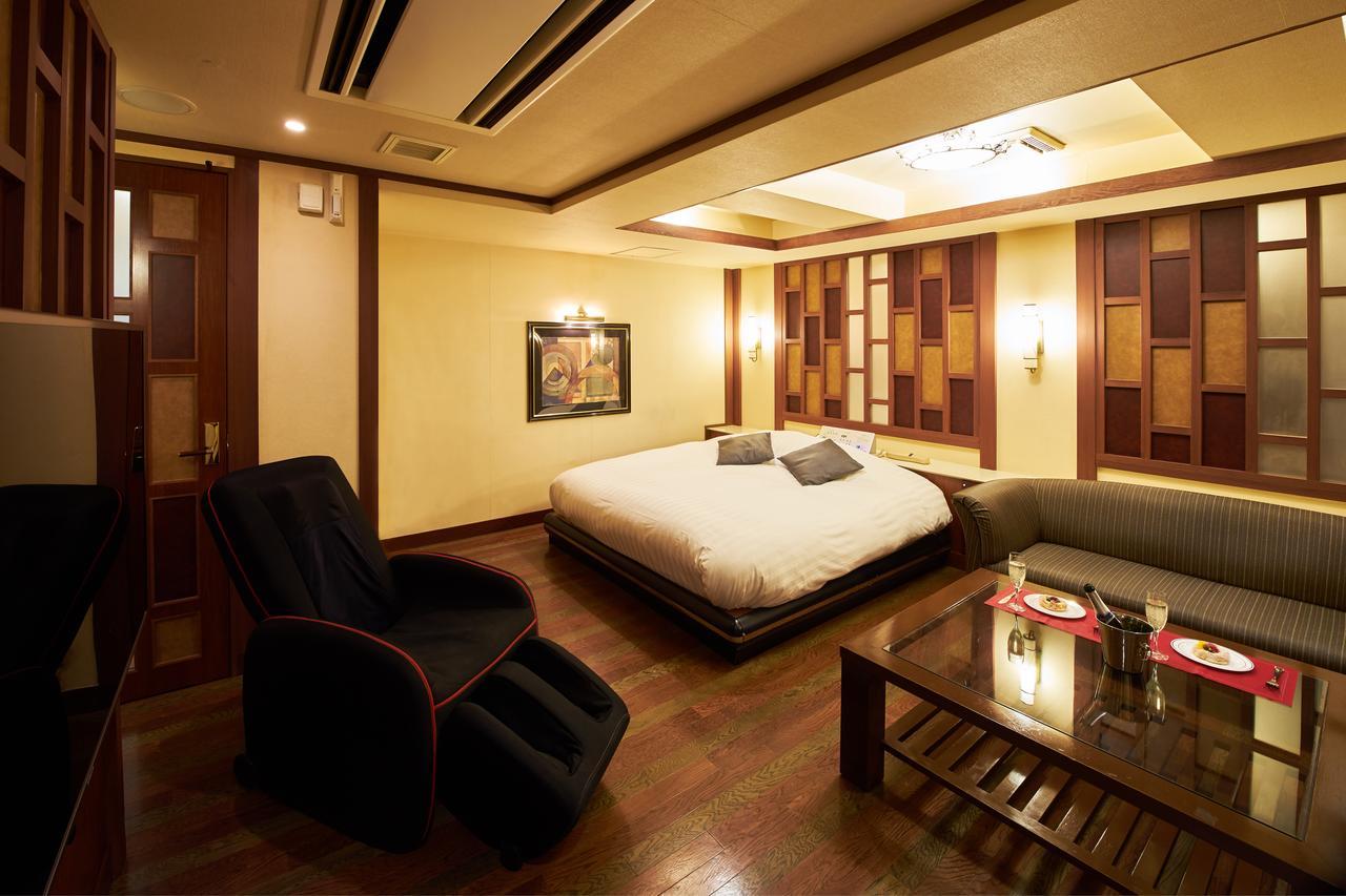 Hotel Aqua Blue Yokosuka (Adults Only) Bagian luar foto