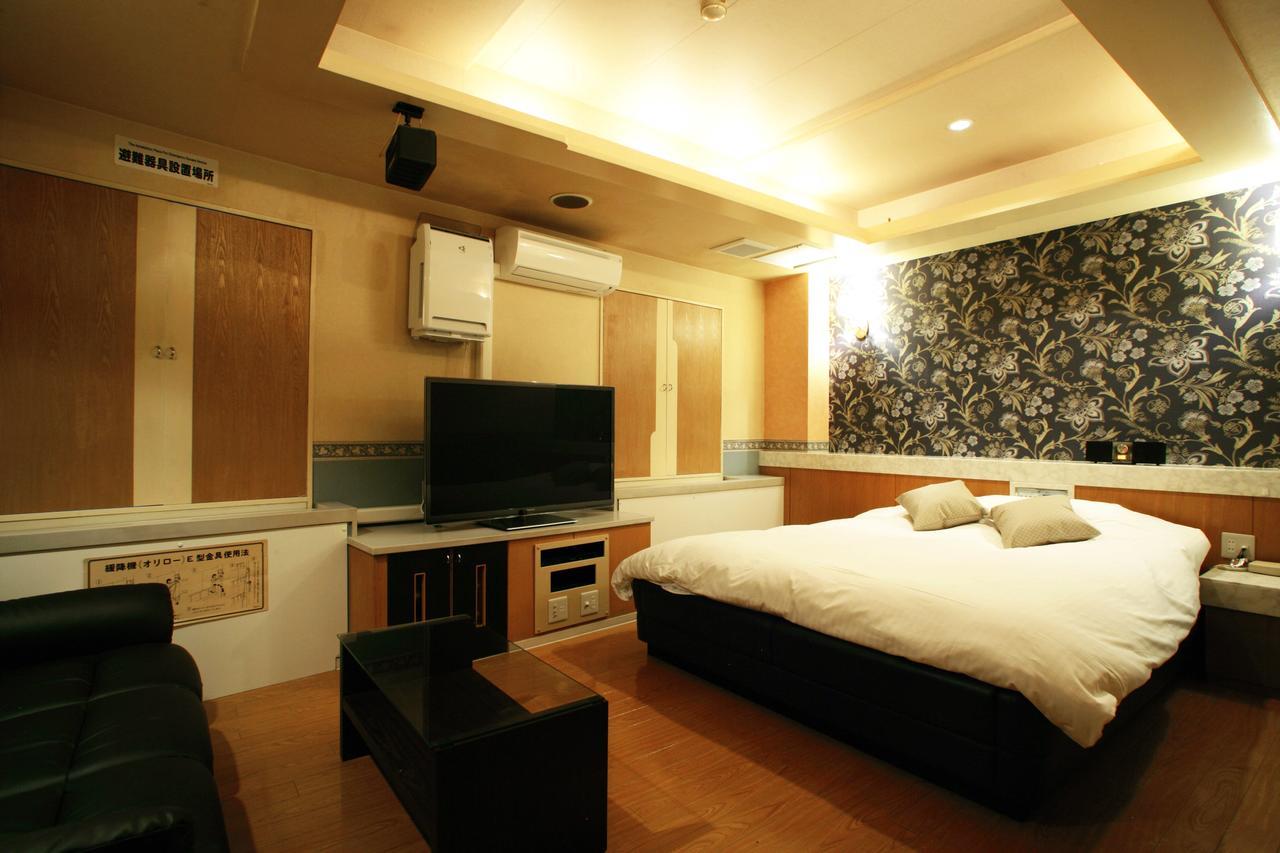 Hotel Aqua Blue Yokosuka (Adults Only) Bagian luar foto